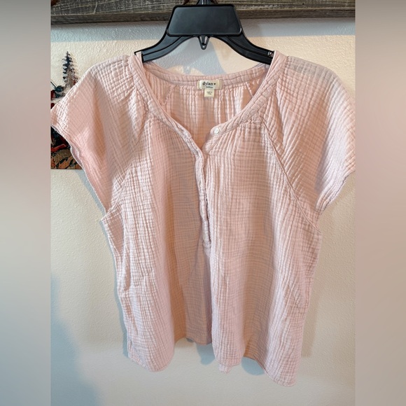 Dylan Light Pink Button-Down Women's blouse size medium lightweight cotton - Picture 1 of 5